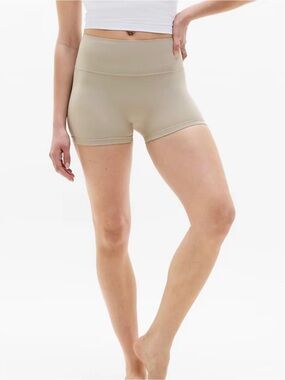 Athleta Transcend 3” Shortie